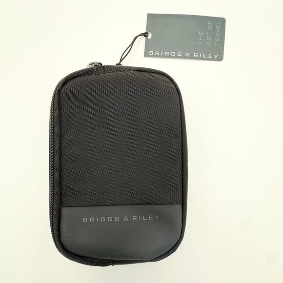 Briggs & Riley Other - Briggs & Riley Holiday Small Sling Bag - Black